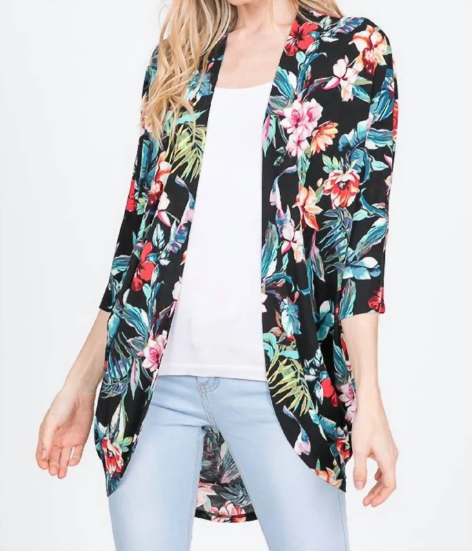 Tropical Plants Floral Bulgari Cardigan In Black Knitted sweaters