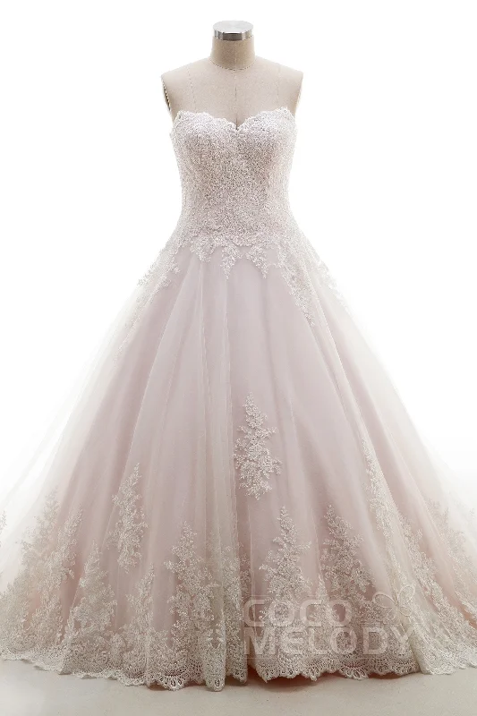 A-Line Sweep-Brush Train Tulle Lace Wedding Dress B14A0052 Elegant Lace Gown